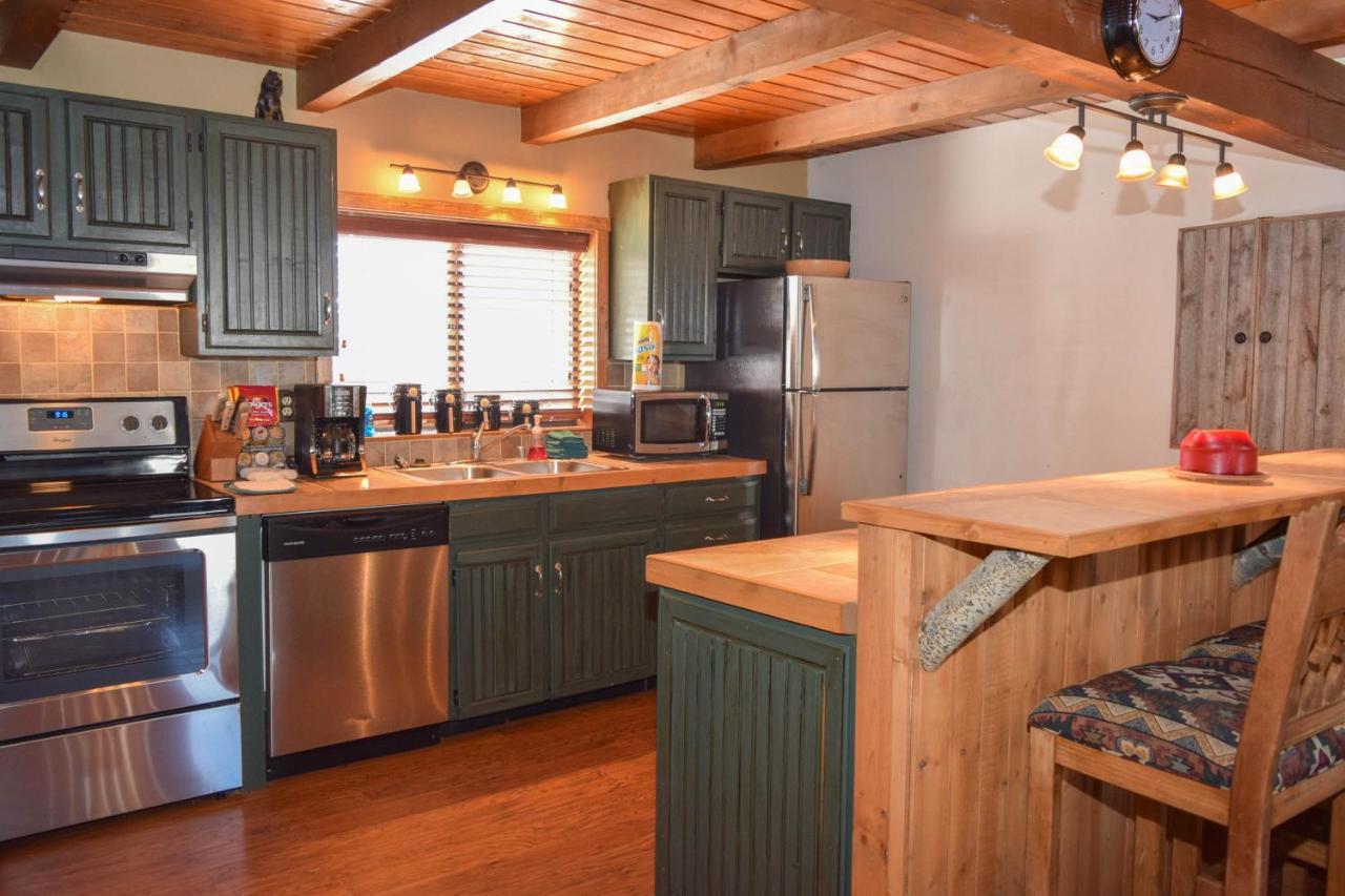 Aspen West 5 Townhouse With High Speed Wifi Apartment Red River Bagian luar foto