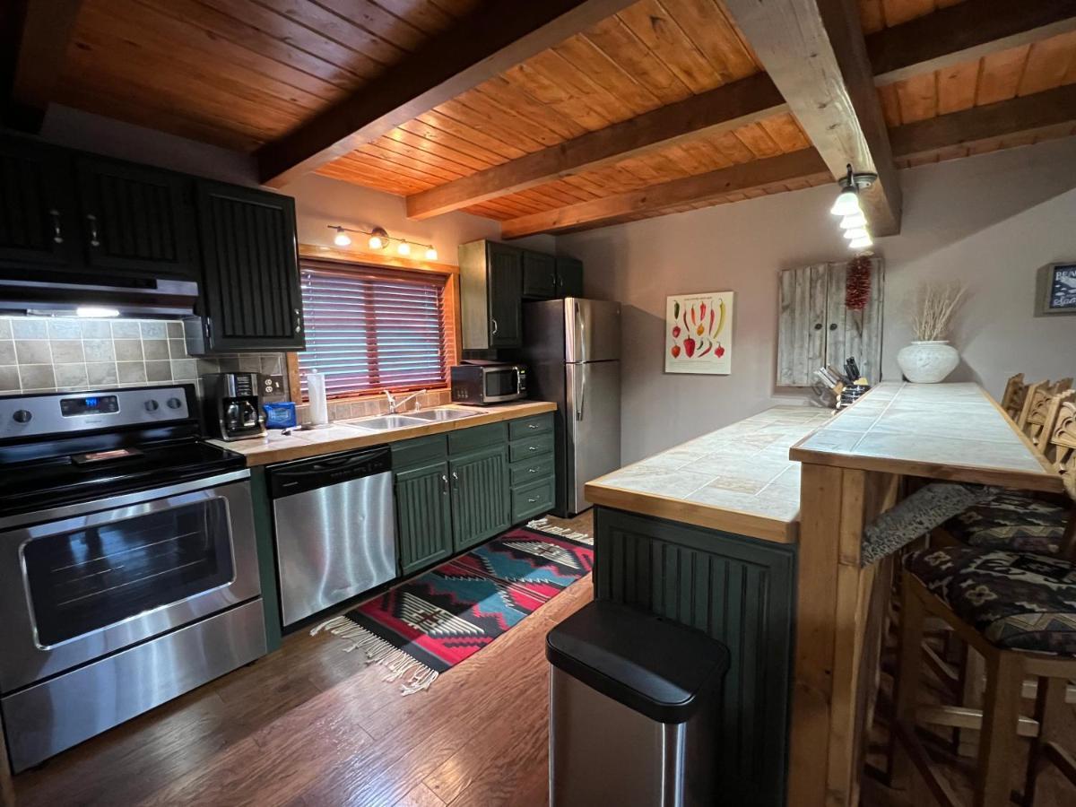Aspen West 5 Townhouse With High Speed Wifi Apartment Red River Bagian luar foto